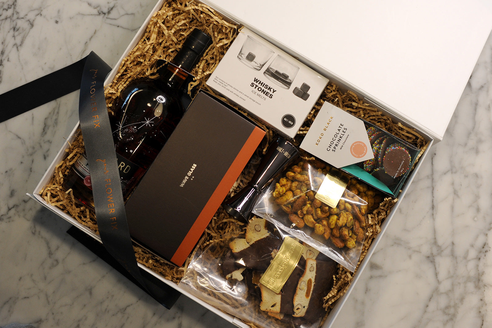 Whisky Drink & Eat with Tumblers Gift Box - Delux