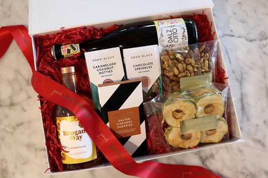 A Christmas Sip & Nibble Gift Box