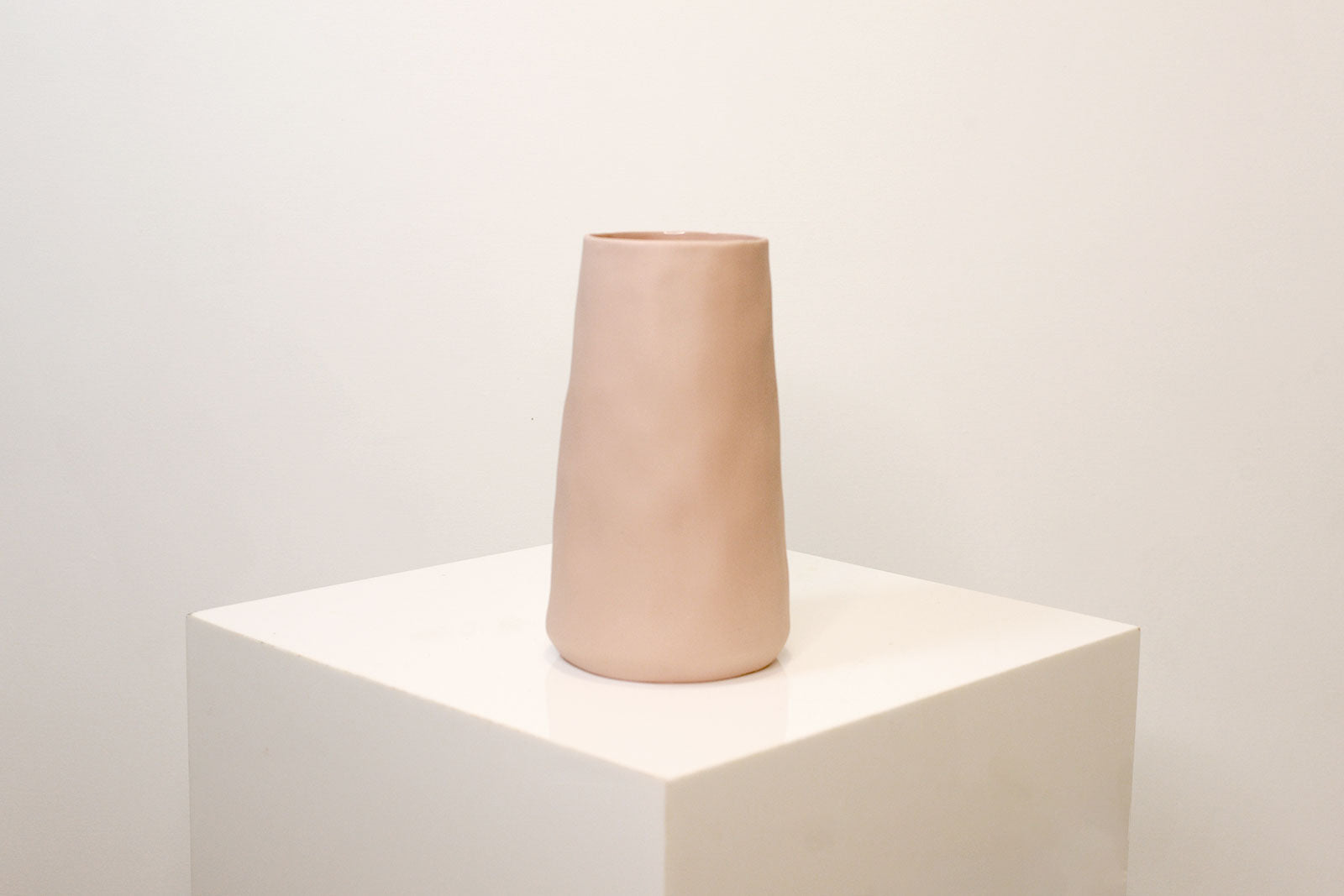 Marmoset Vase - Pink